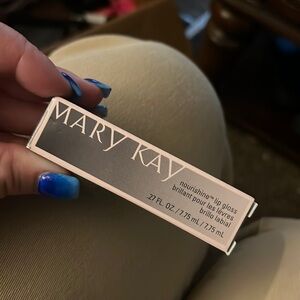 MaryKay Nourishine Lip Gloss